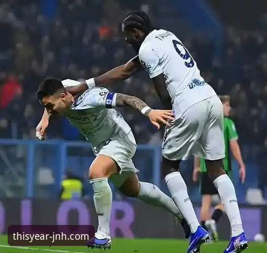 今年会JNH最新版本 进球喜悦 vs 零封荣耀:阿坎吉的意甲处子球与钢铁防线如何定义胜利?